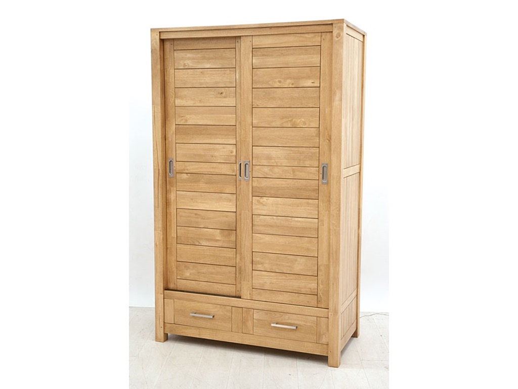 Armoire Thaman En Hevea Massif De Qualité. Meuble En Bois Massif Pour ...